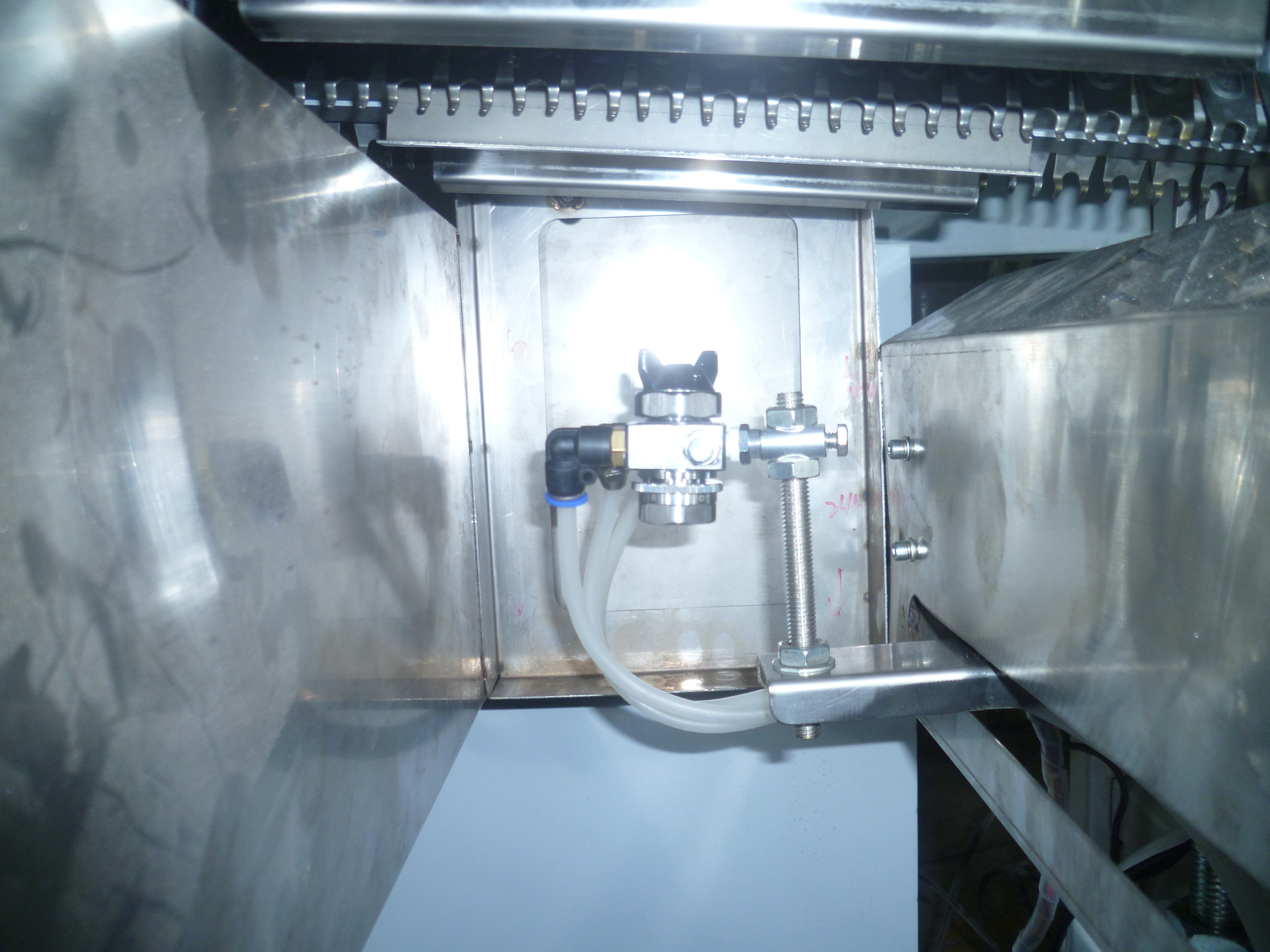 LC 250ML-LF source-recorded technical image 1